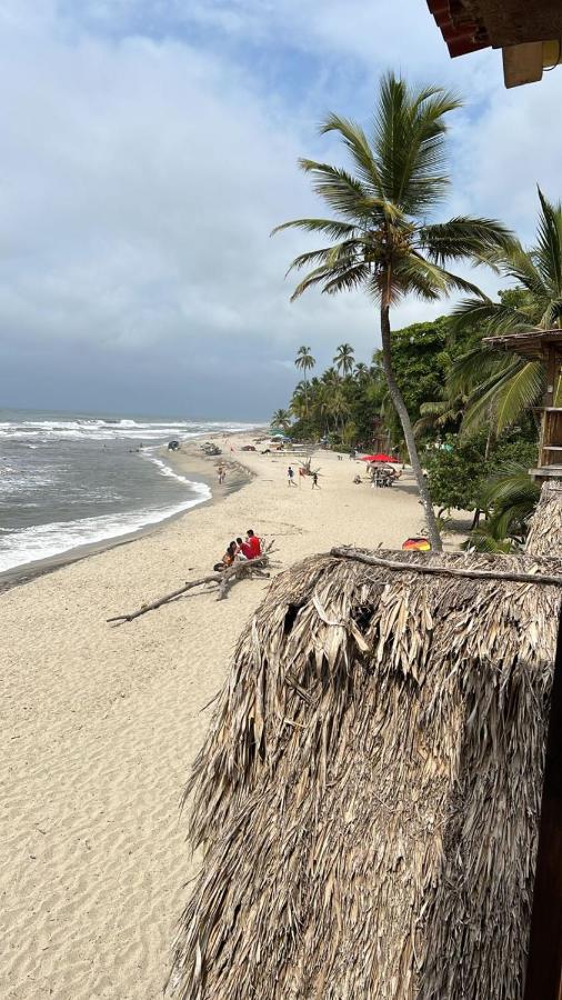 Palm Beach Hostal Guachaca Eksteriør billede