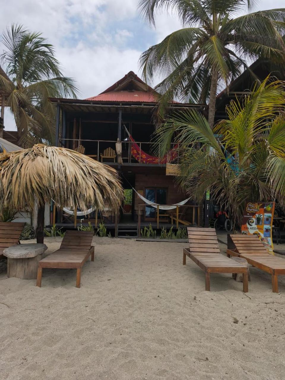 Palm Beach Hostal Guachaca Eksteriør billede